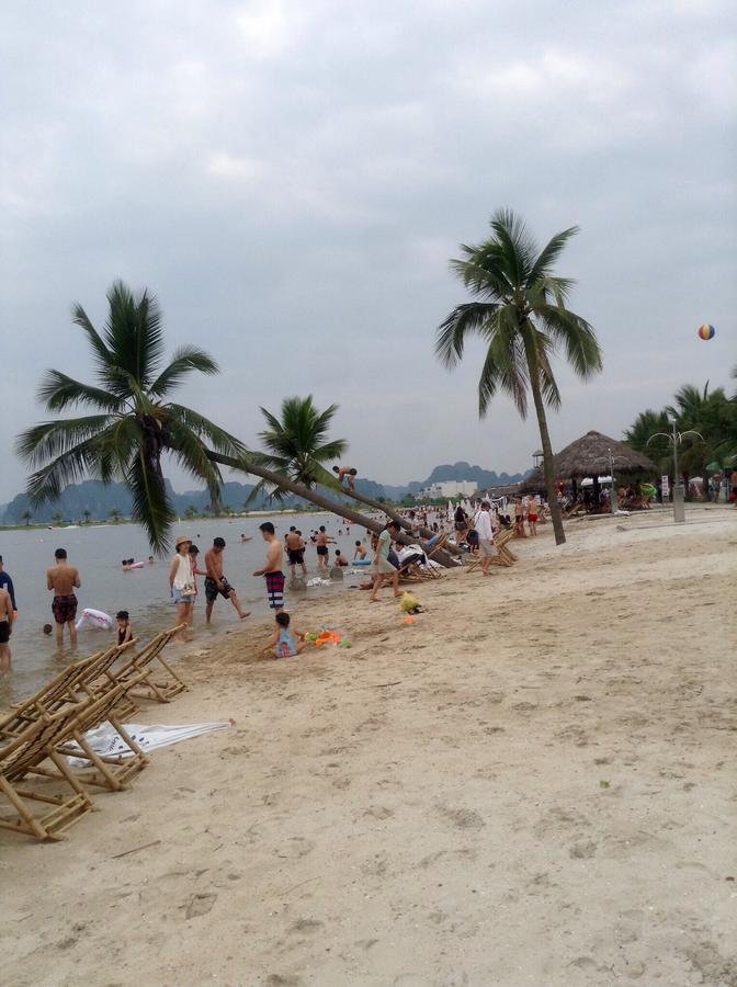 Queen Motel Ha Long Buitenkant foto